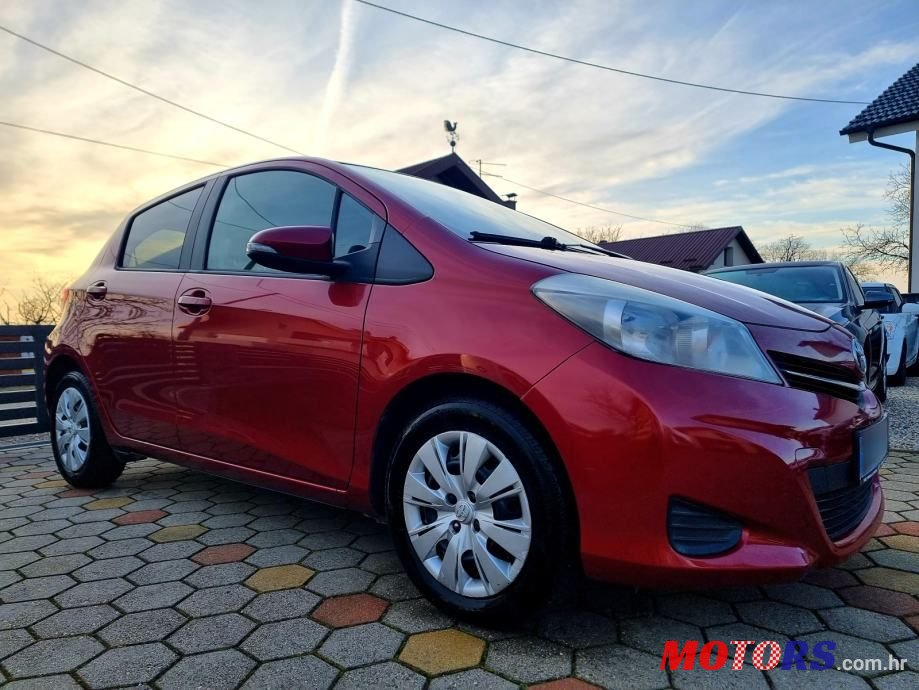 2012' Toyota Yaris 1,4 D-4D photo #4