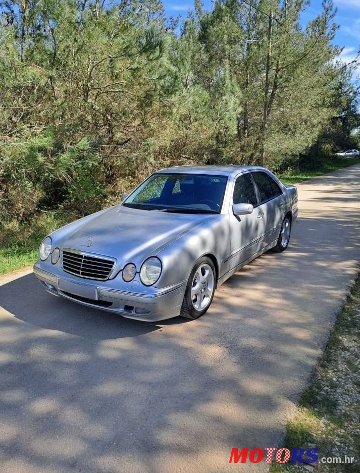 2000' Mercedes-Benz E-Klasa 240 photo #2
