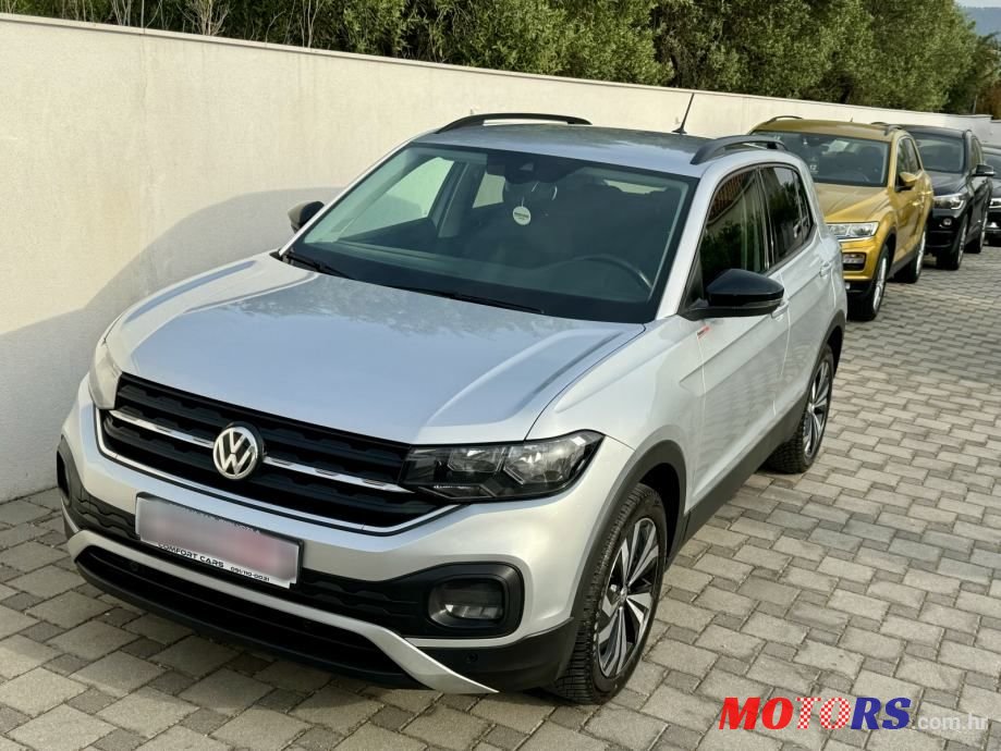 2020' Volkswagen T-Cross 1,6 Tdi photo #2