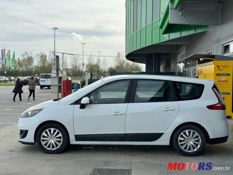 2013' Renault Grand Scenic 1,5 Dci photo #3