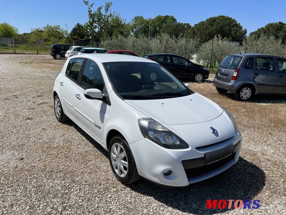 2010' Renault Clio 1,2 16V photo #5