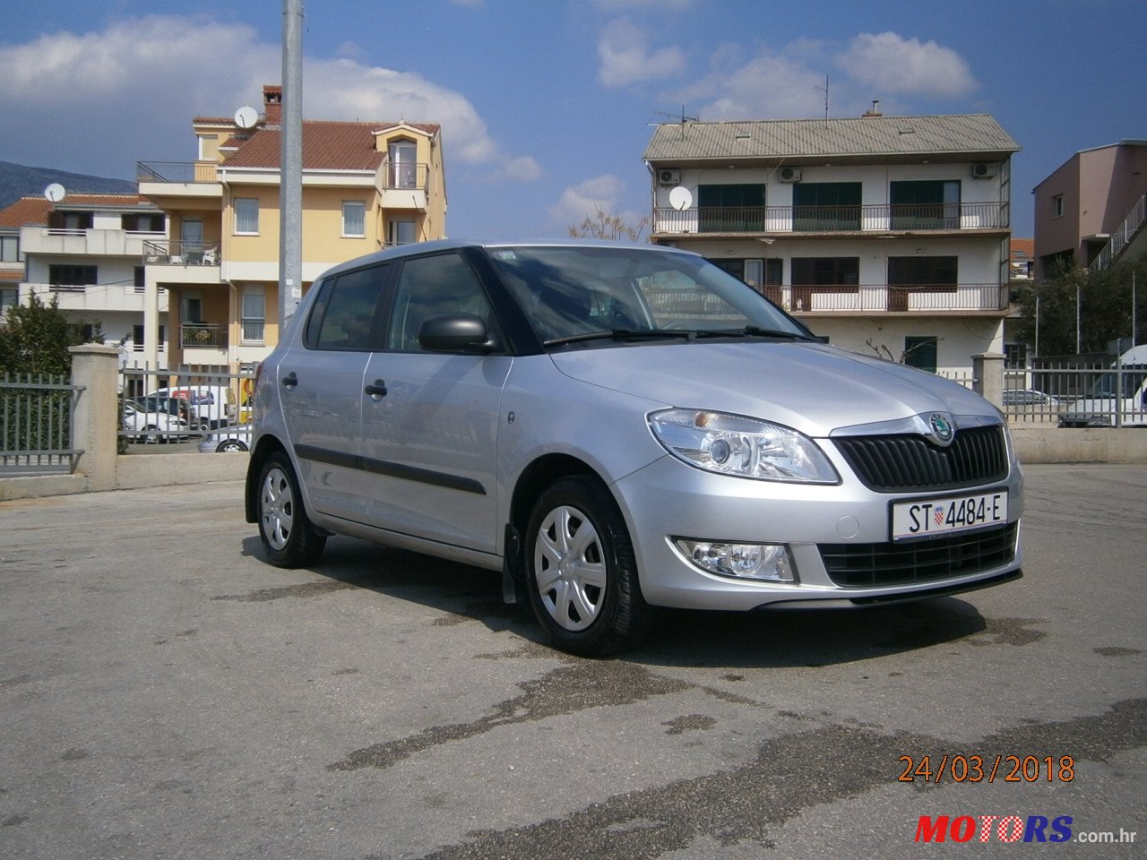 2011' Skoda Fabia photo #5