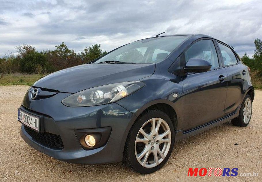 2010' Mazda 2 1,6 Diesel photo #1