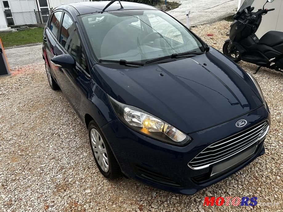 2015' Ford Fiesta 1,0 photo #2