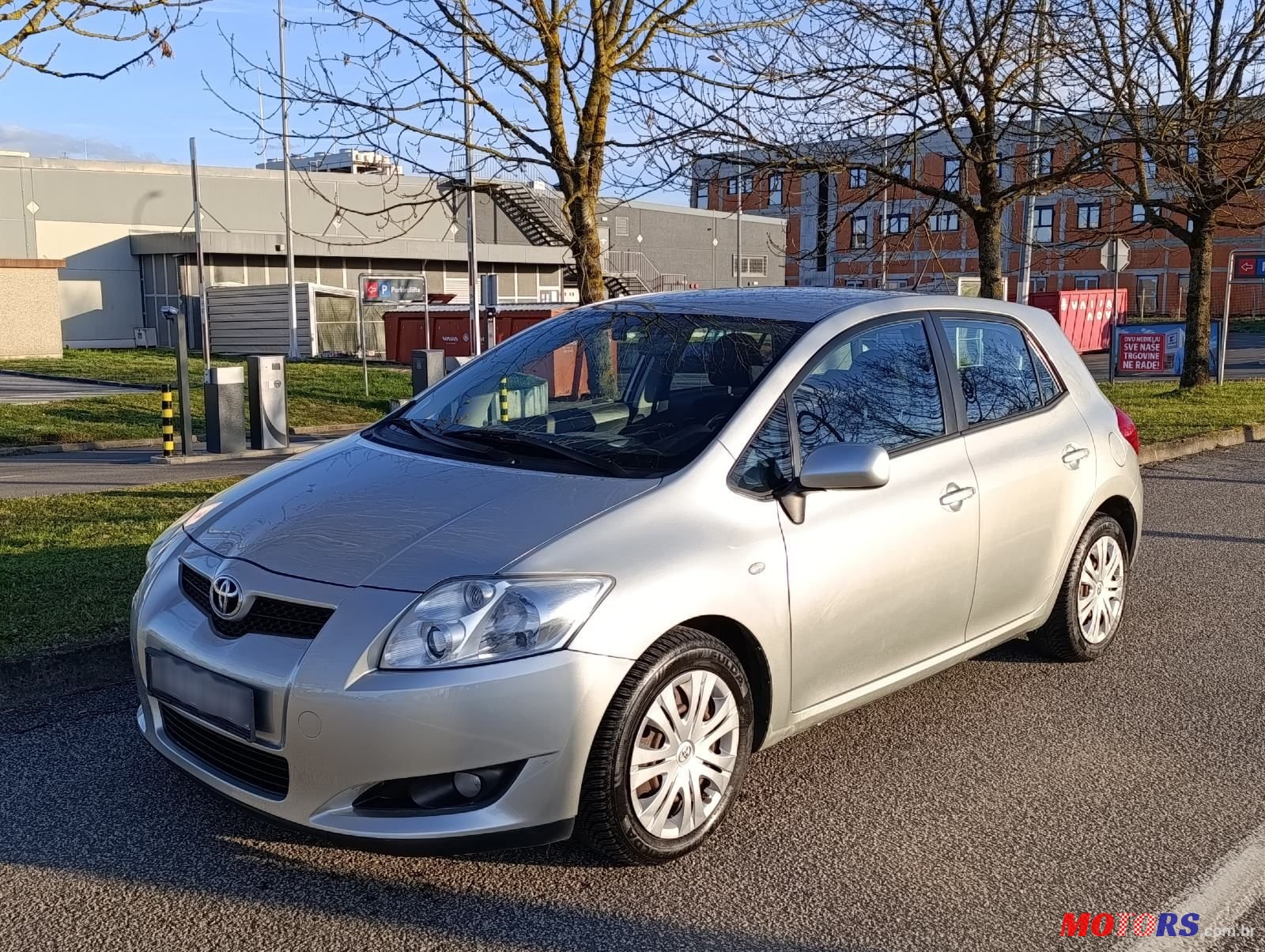 2008' Toyota Auris 1,4 Vvt-I photo #1