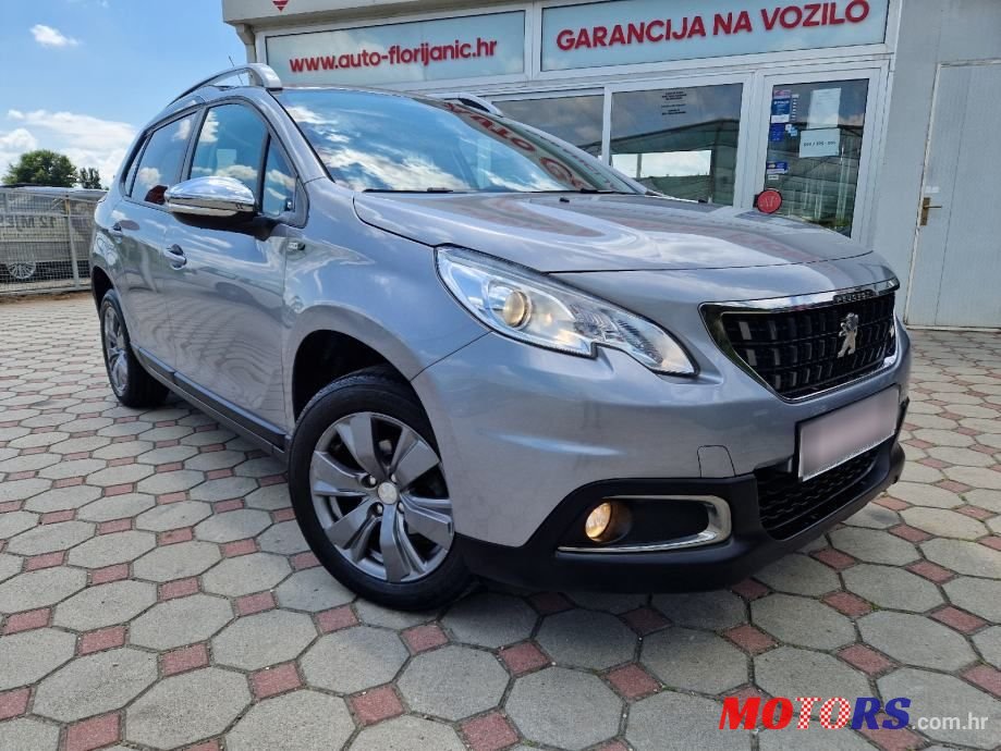 2017' Peugeot 2008 1,2 photo #1