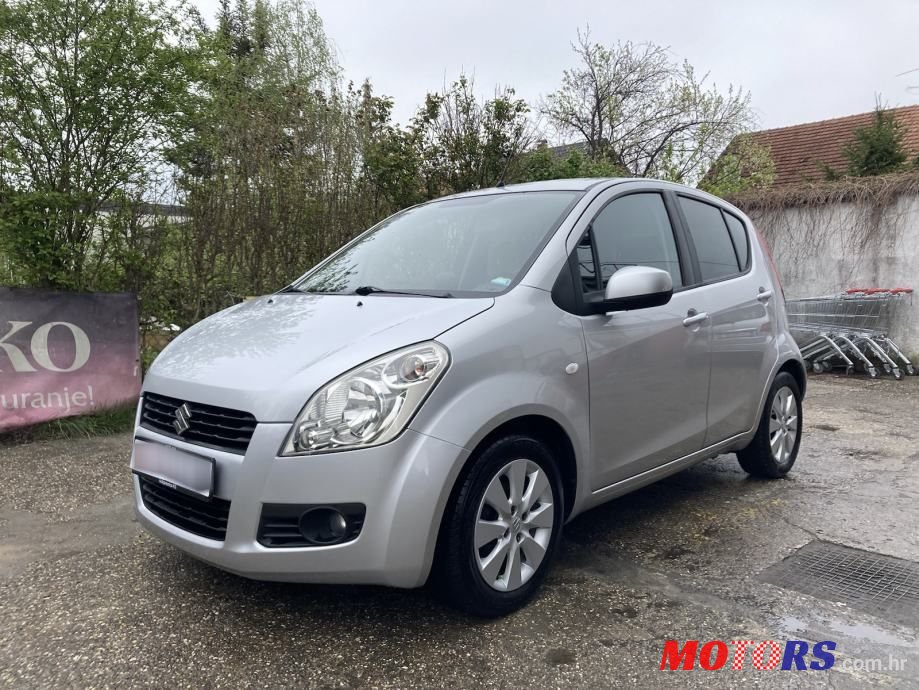 2009' Suzuki Splash 1,0 Glx photo #2