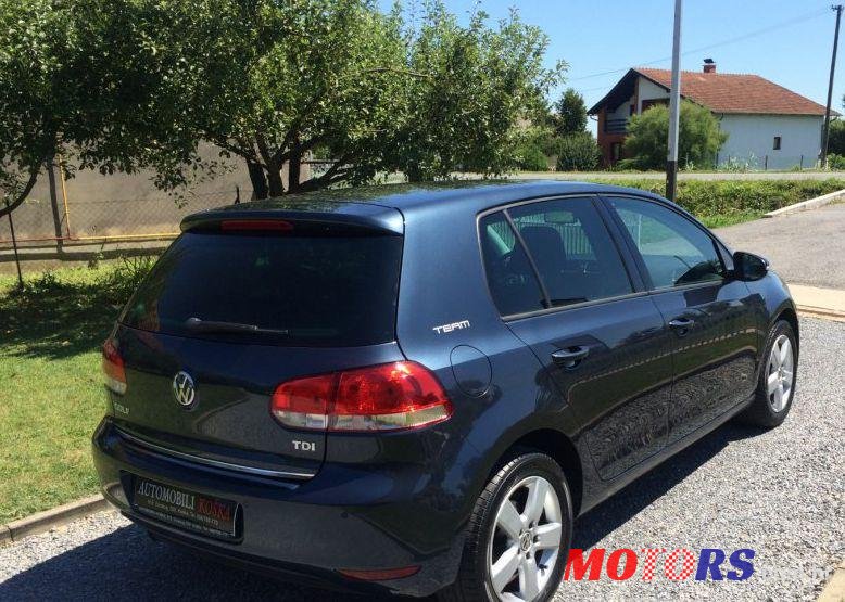 2010' Volkswagen Golf VI 1,6 Tdi photo #1