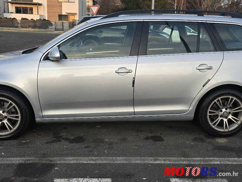 2012' Volkswagen Golf VI Variant photo #5