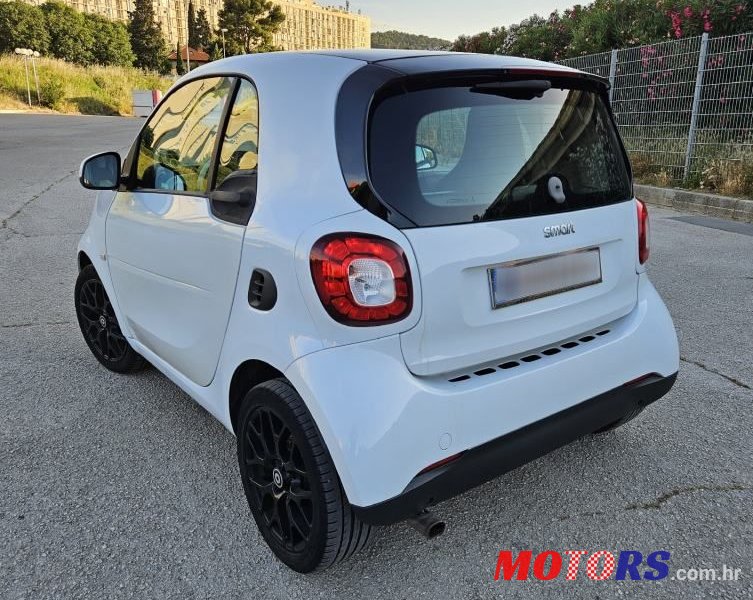 2015' Smart Fortwo photo #4