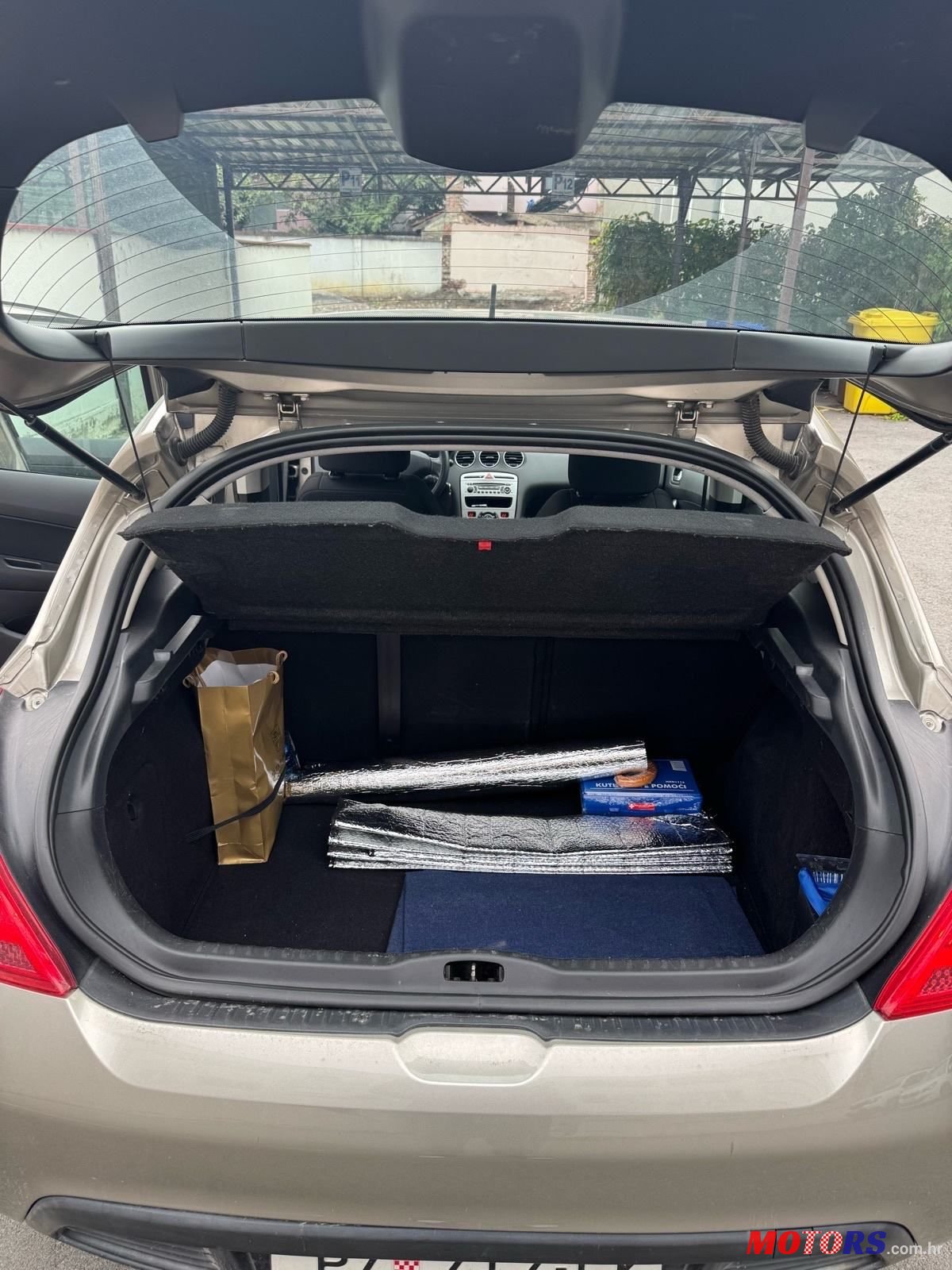 2011' Peugeot 308 1,6 Hdi photo #6