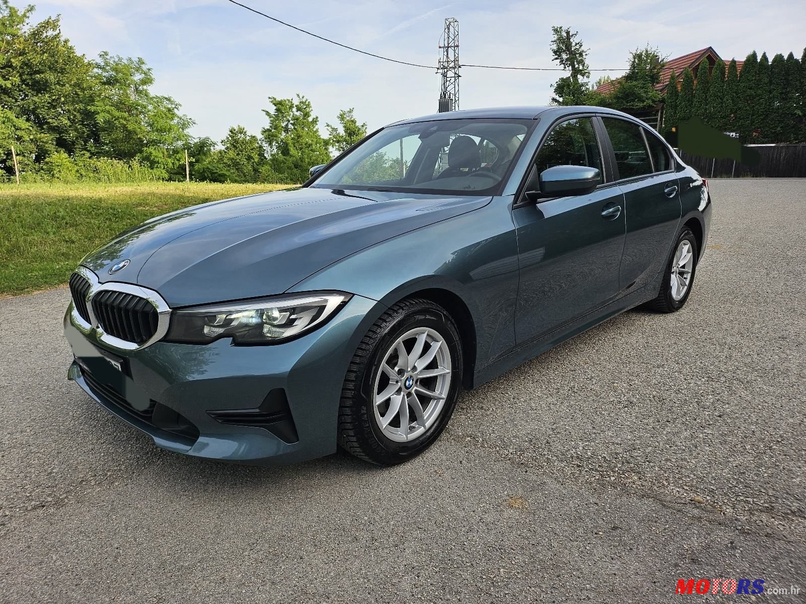 2020' BMW Serija 3 318D photo #3