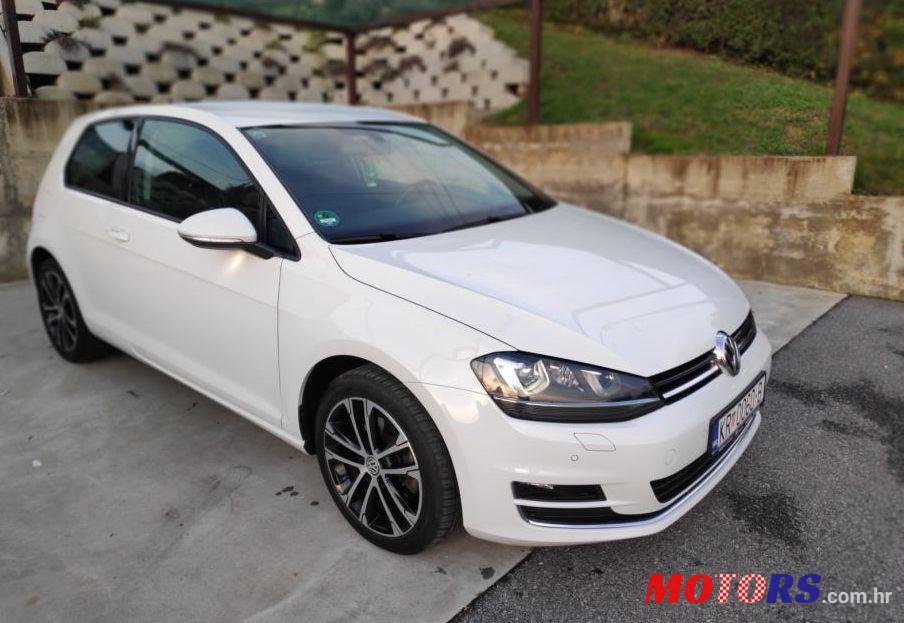 2015' Volkswagen Golf VII 1,6 Tdi Bmt photo #1