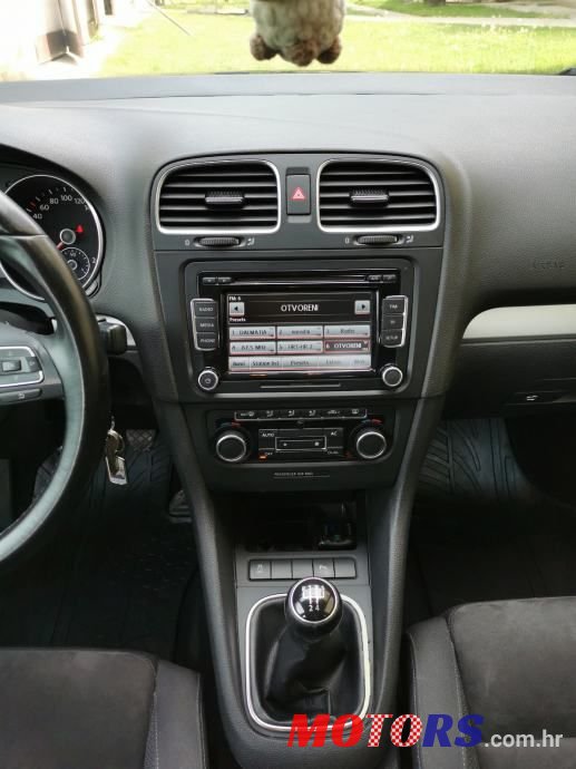 2011' Volkswagen Golf 6 1,6 Tdi photo #6