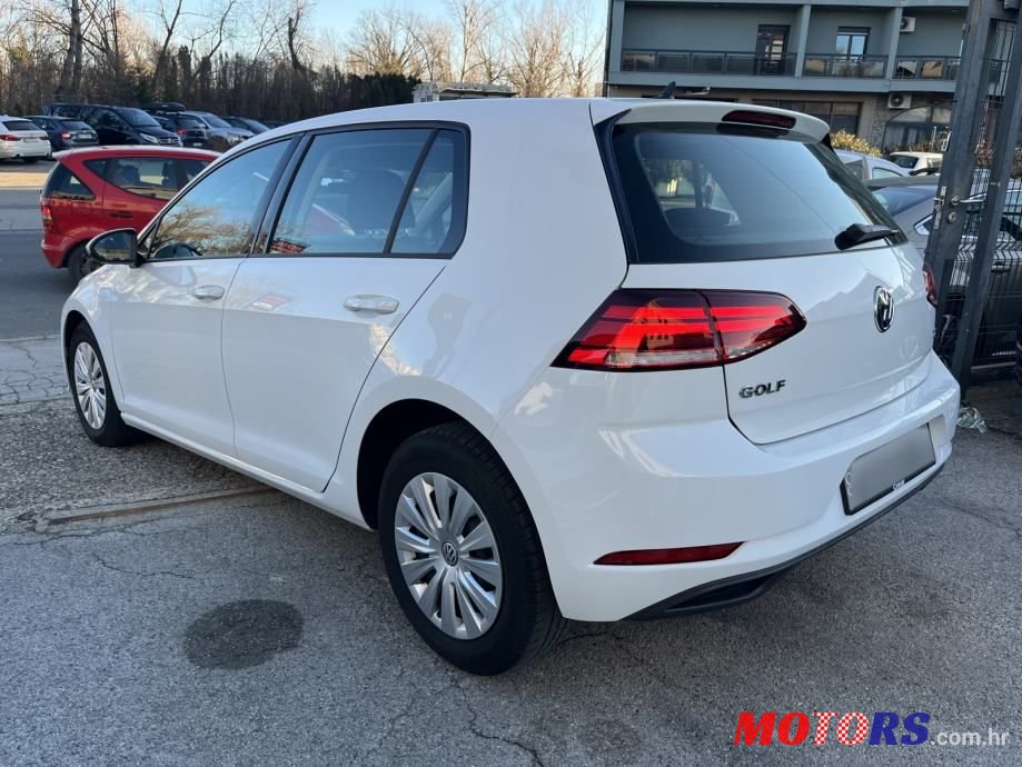 2017' Volkswagen Golf 7 1,6 Tdi photo #5