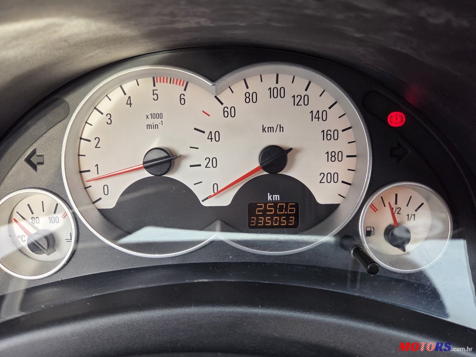 2004' Opel Corsa 1,3 Cdti photo #6