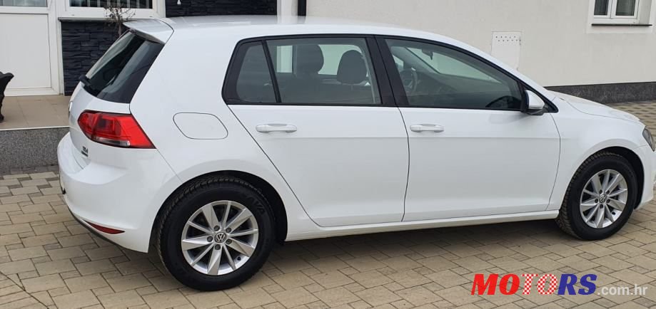 2013' Volkswagen Golf 7 photo #5