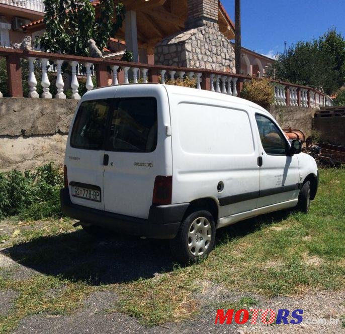 2004' Peugeot Partner 1,9 D photo #1