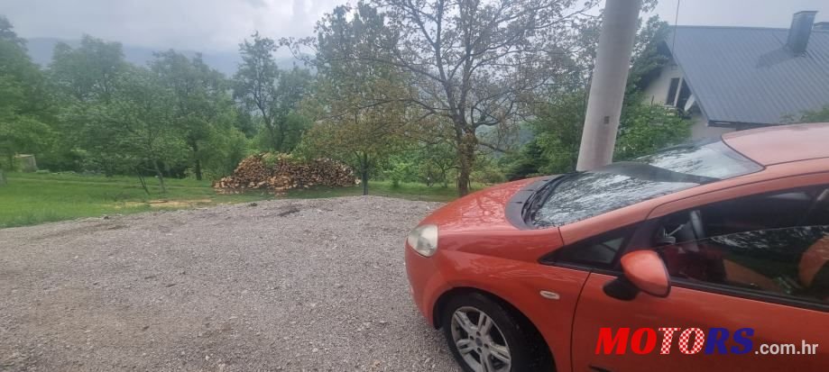 2007' Fiat Grande Punto 1.3 Jtd photo #6