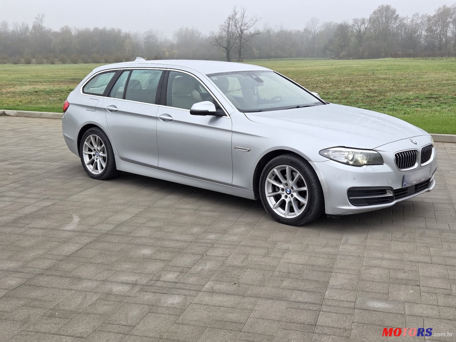 2014' BMW Serija 5 520D photo #4