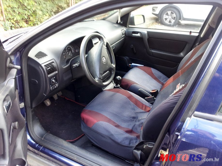 2000' Opel Astra photo #1