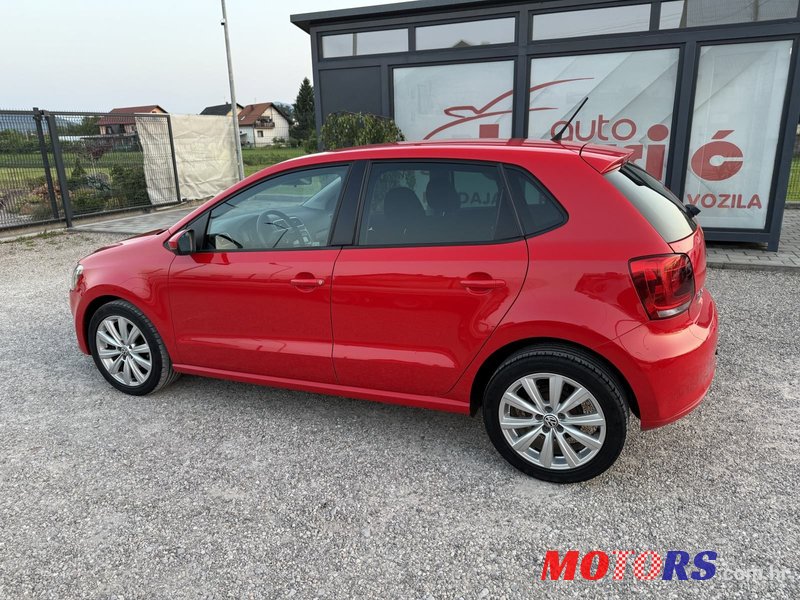 2010' Volkswagen Polo 1,6 Tdi photo #6