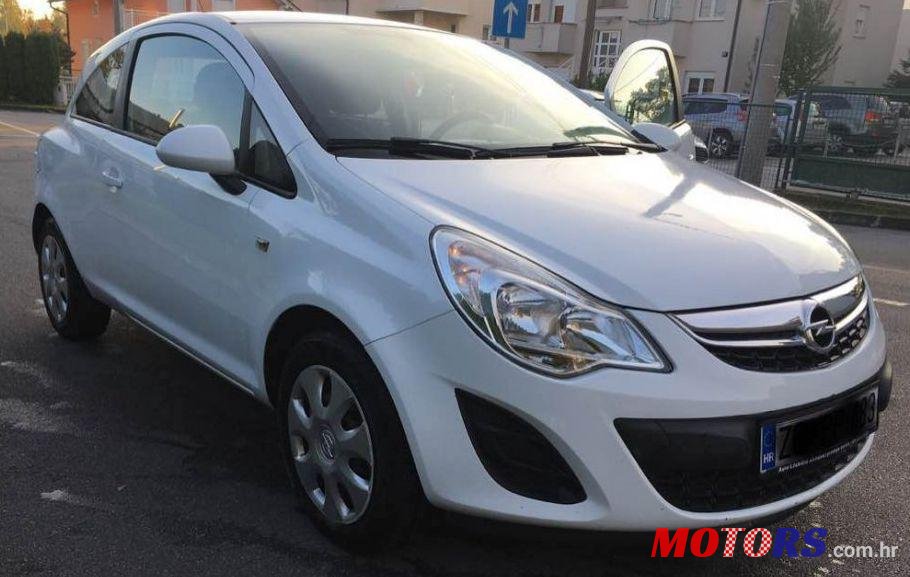 2013' Opel Corsa 1,3 Cdti photo #1