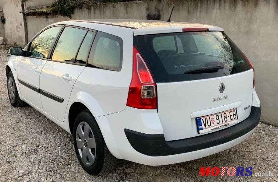 2007' Renault Megane Grandtour Sport photo #2