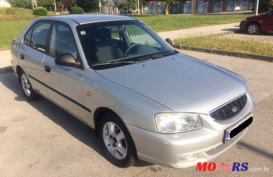2002' Hyundai Accent 1,5 Gt photo #1