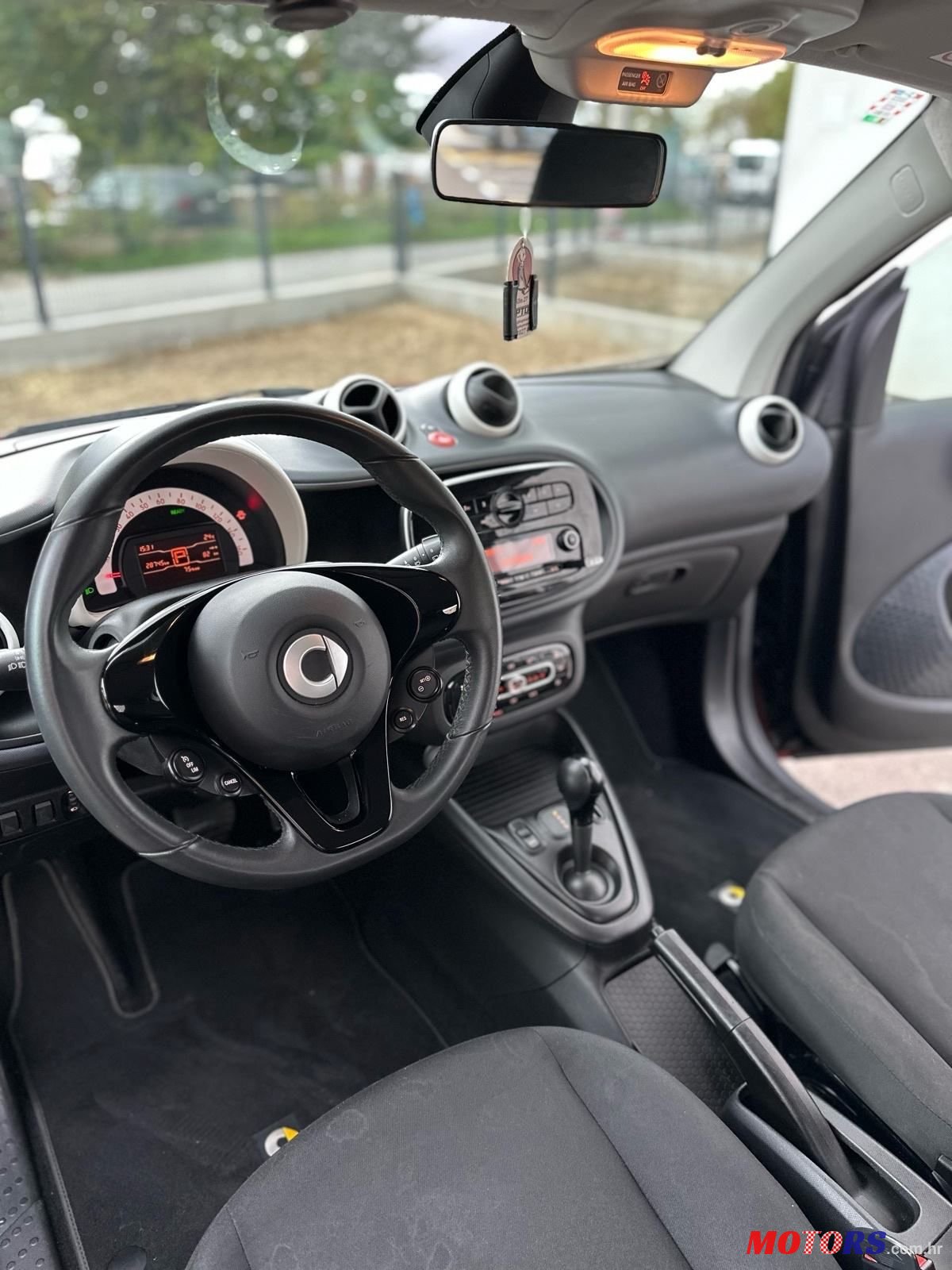 2020' Smart Eq Fortwo Eq photo #5