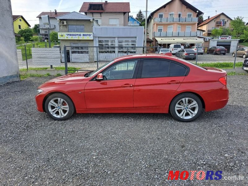 2013' BMW Serija 3 316D photo #5