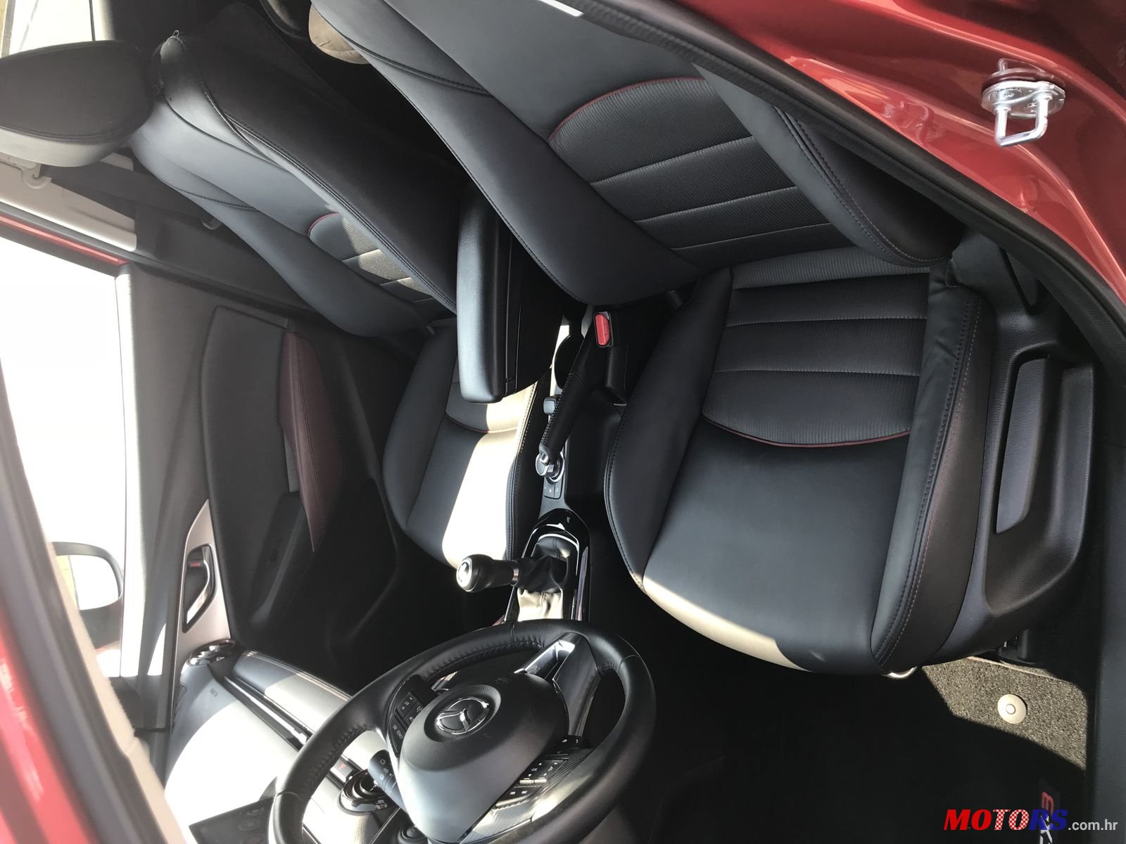 2017' Mazda CX-5 Mazda cx-3 Revolution photo #3