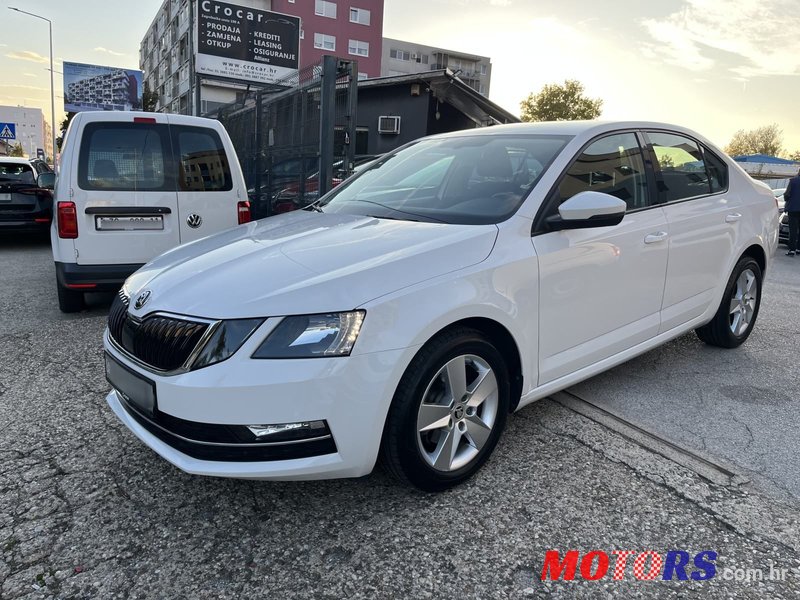 2020' Skoda Octavia 1.6 Tdi photo #3