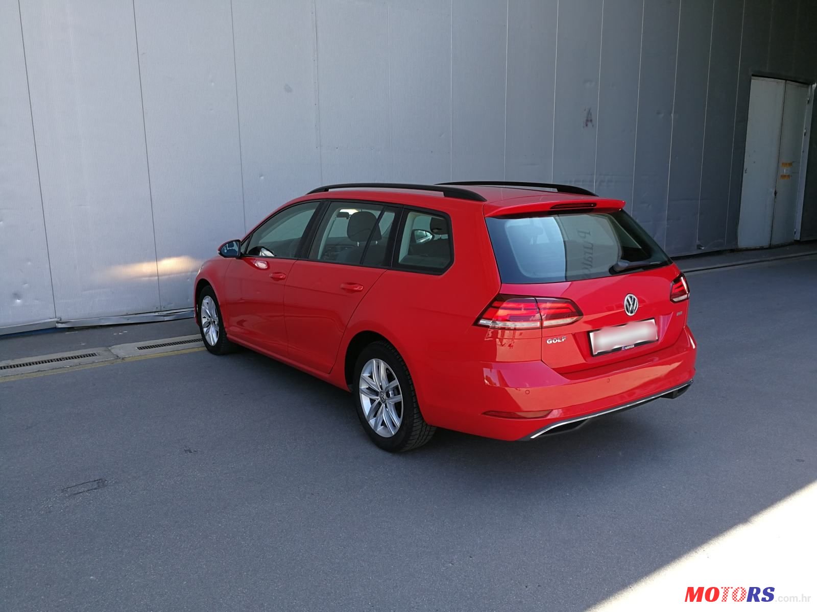 2020' Volkswagen Golf VII Variant photo #4