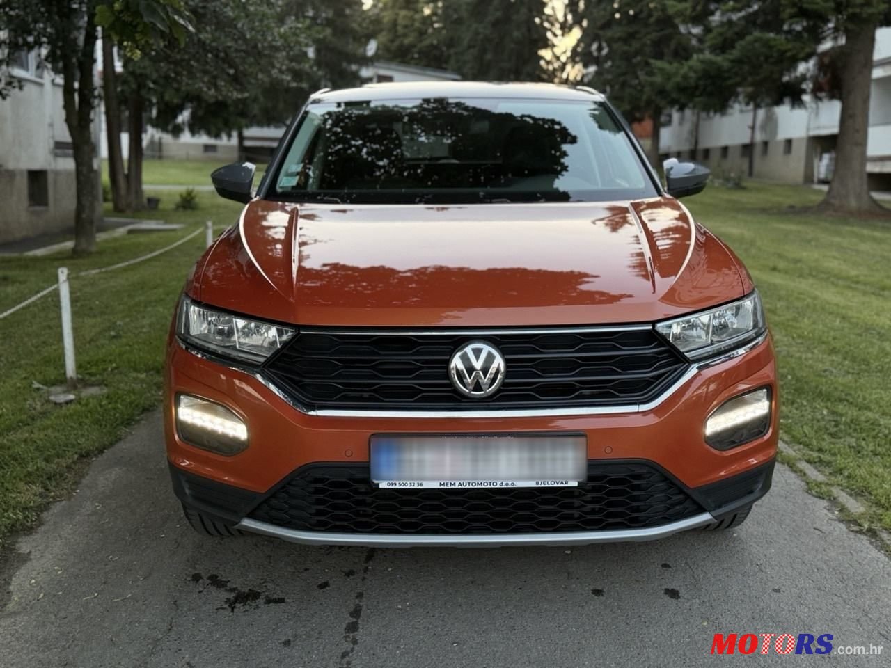 2019' Volkswagen T-Roc 1,6 Tdi photo #1