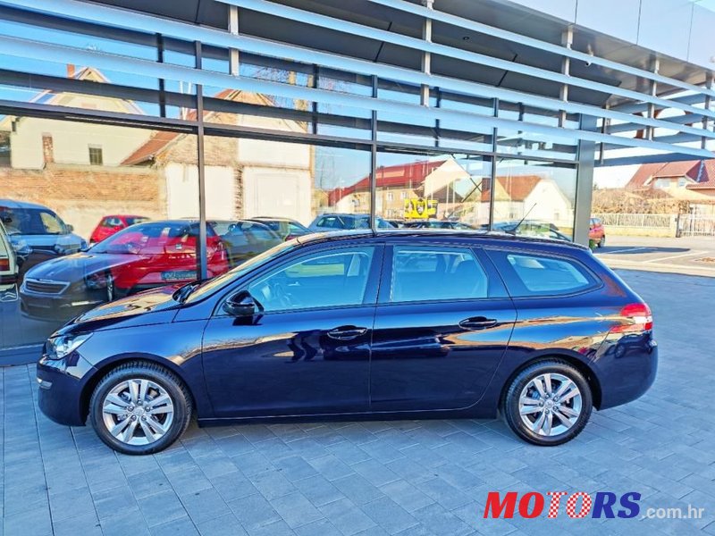 2014' Peugeot 308 Sw photo #3