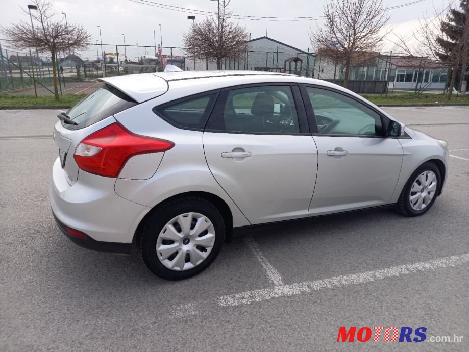 2012' Ford Focus 1,6 photo #5