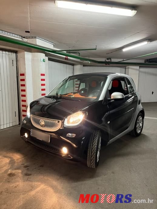 2016' Smart Fortwo photo #2
