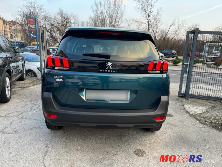 2018' Peugeot 5008 1,5 Bluehdi photo #6