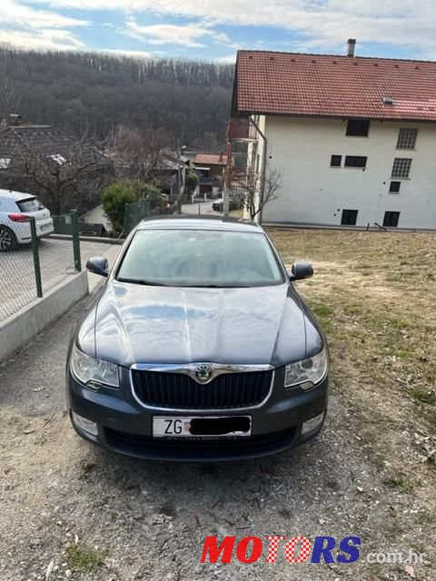 2009' Skoda Superb 2,0 Tdi photo #2