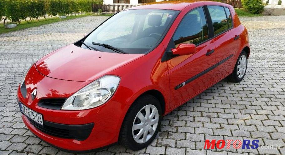 2006' Renault Clio 1,5 Dci photo #1