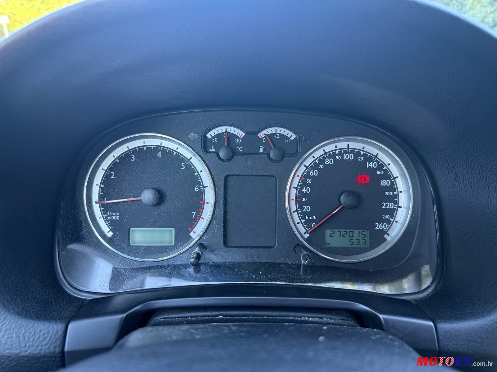 2002' Volkswagen Golf IV 1,6 photo #2