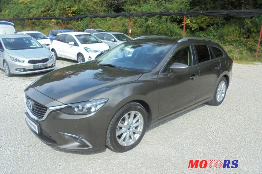 2015' Mazda 6 Sport Combi Cd150 photo #1