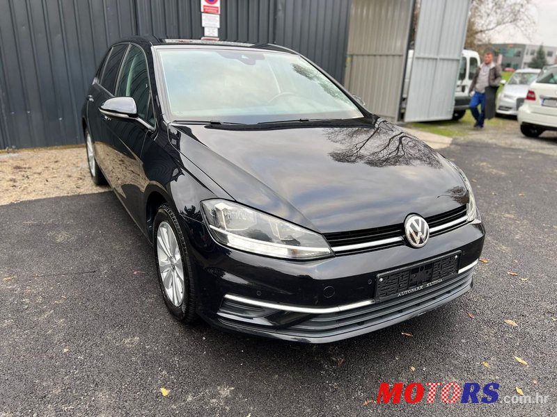 2019' Volkswagen Golf VII 1,6 Tdi photo #1