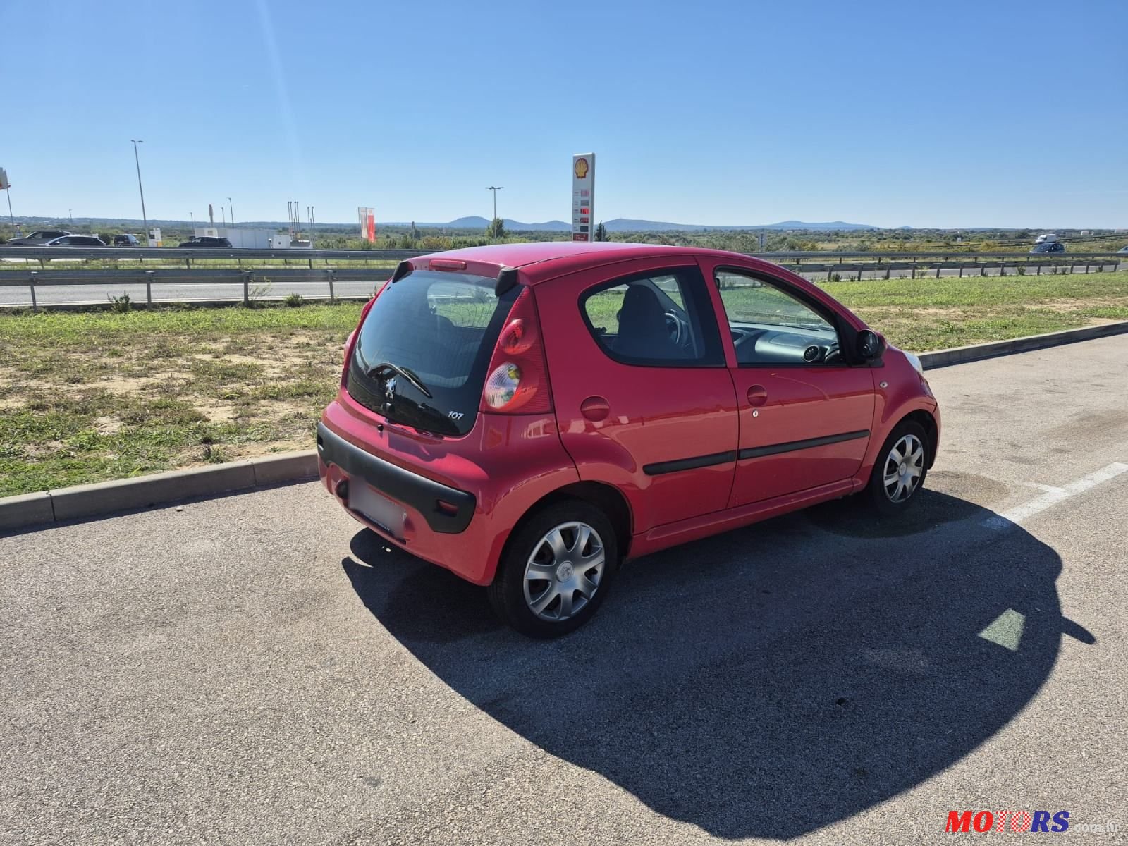 2006' Peugeot 107 1,0 photo #6