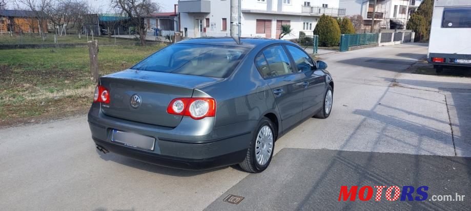 2009' Volkswagen Passat 2,0 Tdi photo #3