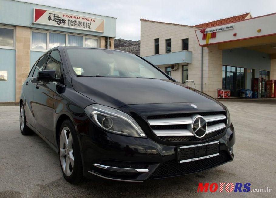 2013' Mercedes-Benz B-Klasa 180 Cdi photo #1