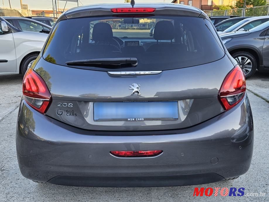 2018' Peugeot 208 1,2 Puretech photo #5