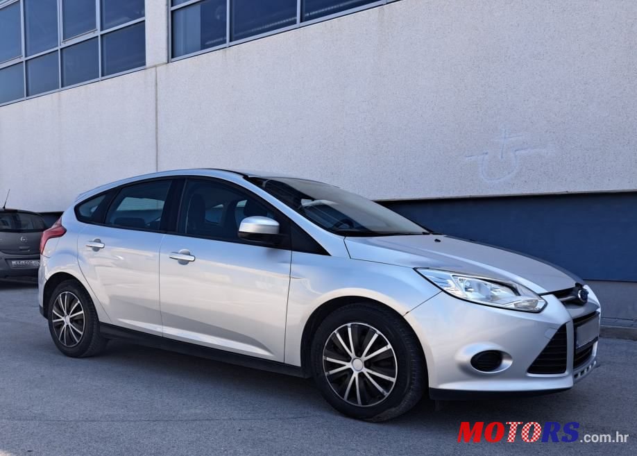 2011' Ford Focus 1,6 photo #6