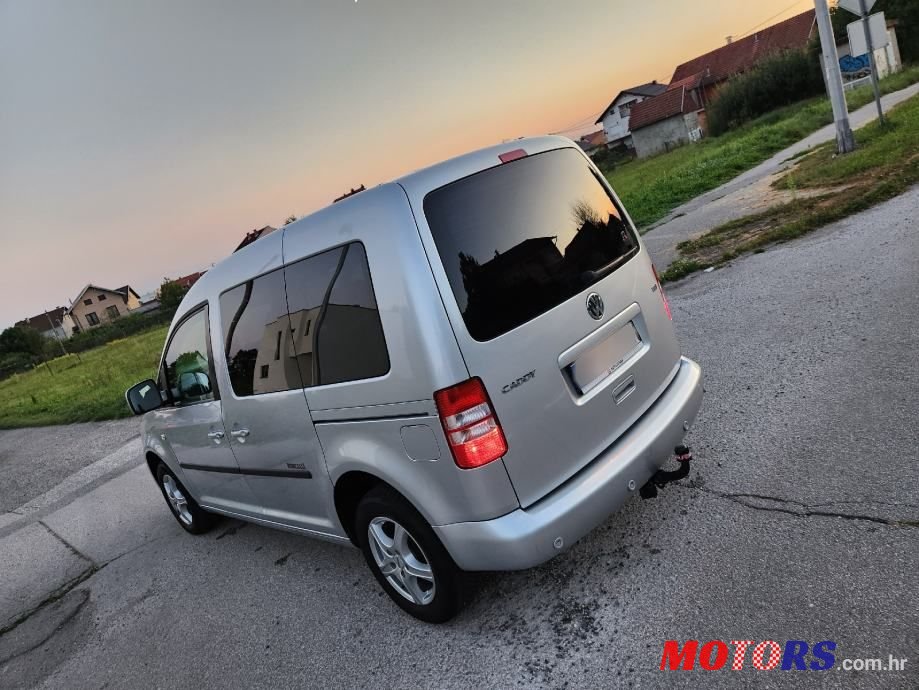 2012' Volkswagen Caddy 1,6 Tdi photo #6